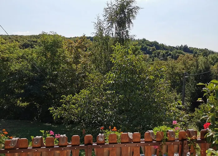 דירה Lipics Part *